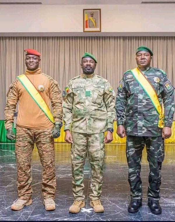 COUP DE TONNERRE AU SAHEL : L’AES INSTALLE SON PREMIER PARLEMENT FÉDÉRAL À NIAMEY !